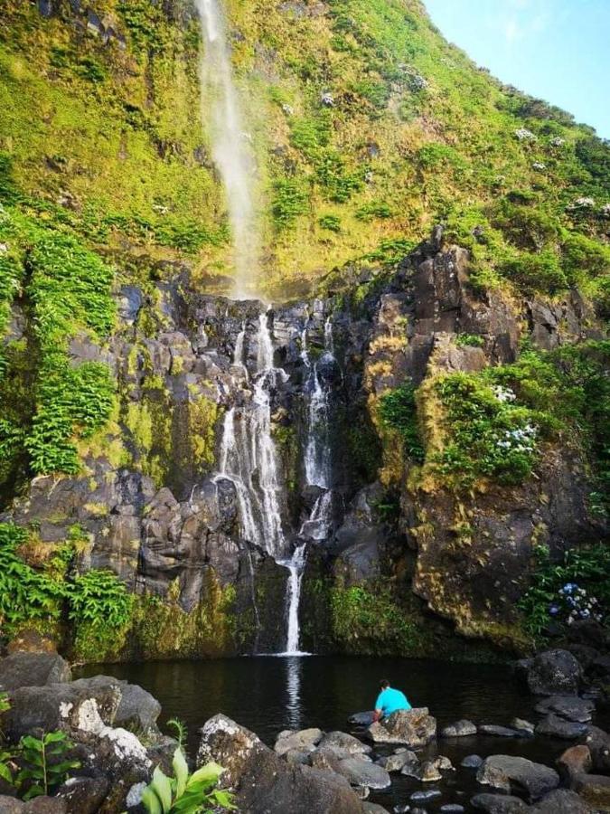 Alojamento Local M&I Lajes das Flores Exterior photo